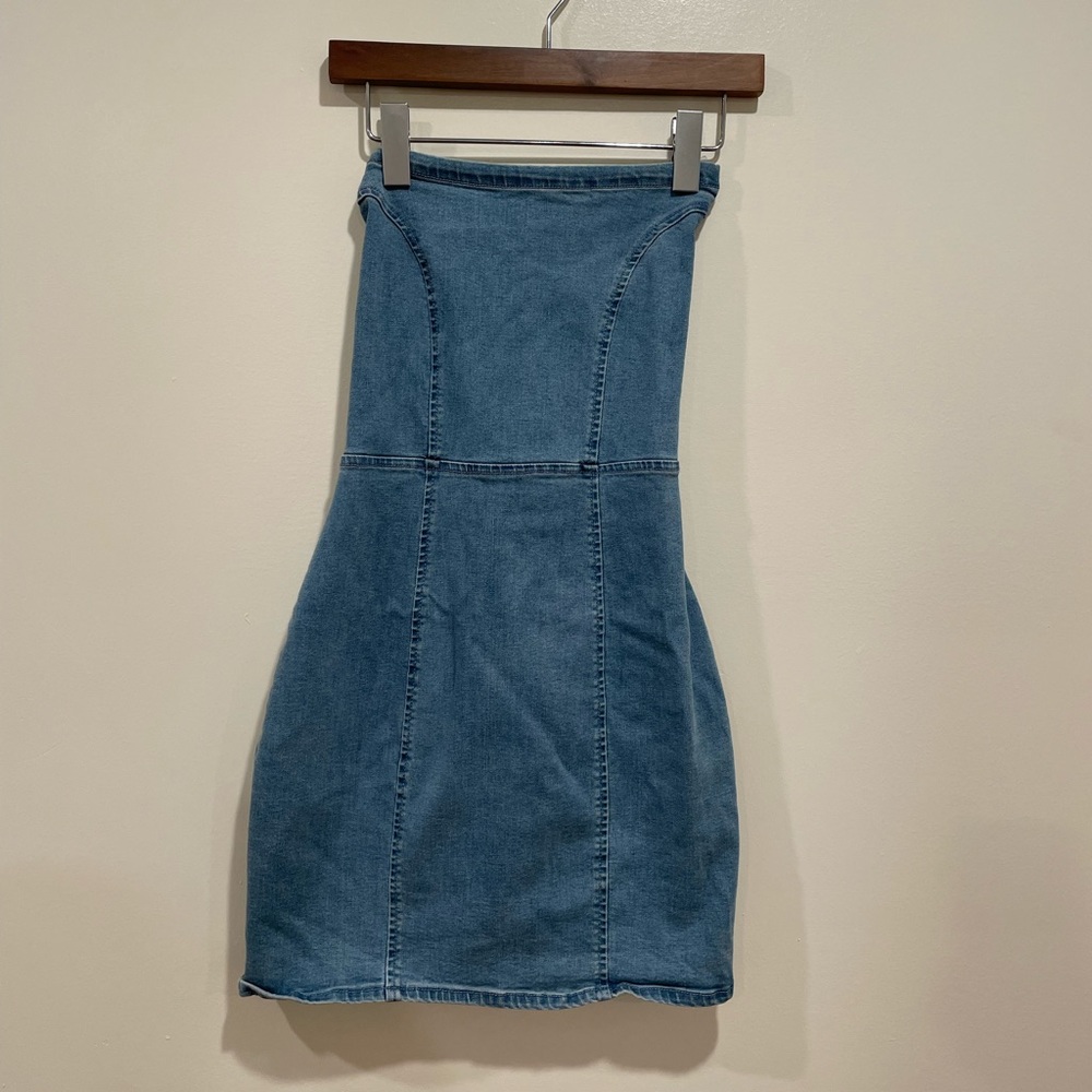 Strapless denim dress